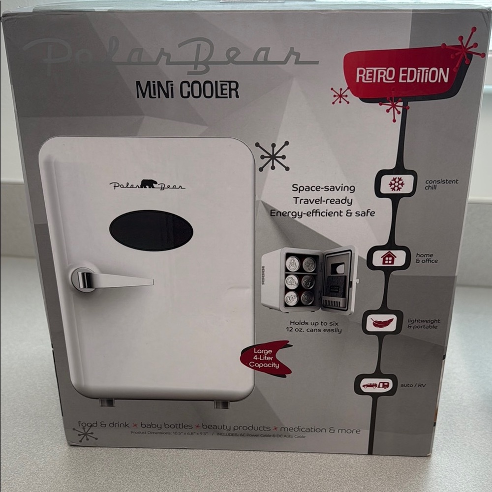Polar Bear Mini Cooler Retro Edition